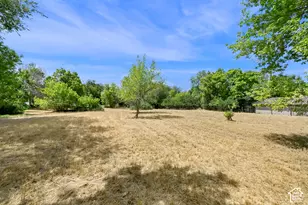 2652 E 6200 S, Holladay, UT 84121 - Photo 37