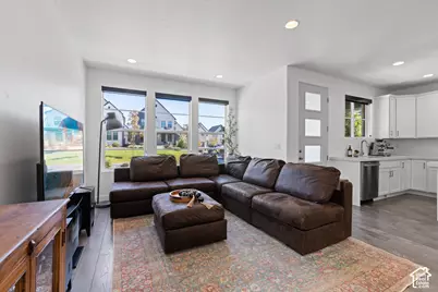 3112 N Park Cottage Way, Lehi, UT 84043 - Photo 5