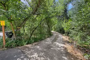 6275 S Oles Ln, Holladay, UT 84121 - Photo 19
