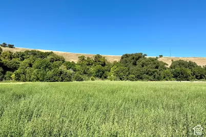 5035 S Hollow Rd, Nibley, UT 84321 - Photo 9