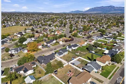 3857 Foxglen, Roy, UT 84067 - Photo 49