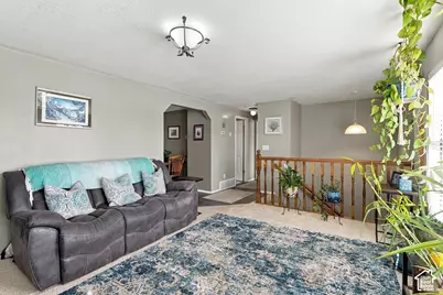 3857 Foxglen, Roy, UT 84067 - Photo 11