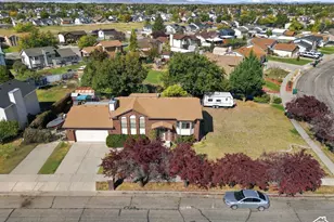 3857 Foxglen, Roy, UT 84067 - Photo 45