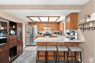 3857 Foxglen, Roy, UT 84067 - Photo 17