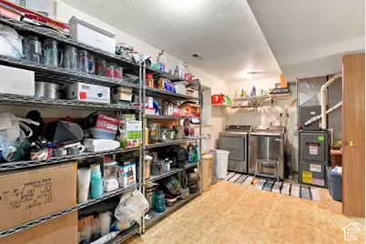 3857 Foxglen, Roy, UT 84067 - Photo 33