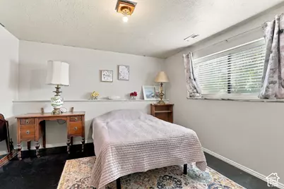 3857 Foxglen, Roy, UT 84067 - Photo 25