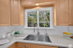 1984 E Orchard Dr S, Salt Lake City, UT 84106 - Photo 17