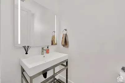 6384 W Birch Run Rd, South Jordan, UT 84009 - Photo 11