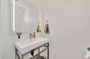 6384 W Birch Run Rd, South Jordan, UT 84009 - Photo 11