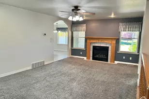 1788 W 1915 S, Syracuse, UT 84075 - Photo 5