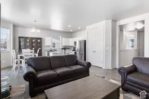 798 W Lafayette St, Stansbury Park, UT 84074 - Photo 7