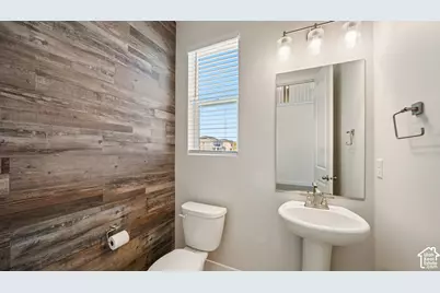 1772 W 1650 S, Saratoga Springs, UT 84043 - Photo 11
