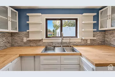 36 E 200 N, Wellington, UT 84542 - Photo 11