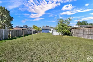 145 S Dawson St, Layton, UT 84041 - Photo 31