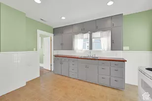 145 S Dawson St, Layton, UT 84041 - Photo 15