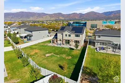 2016 S 1955 W, Woods Cross, UT 84087 - Photo 39