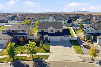 2016 S 1955 W, Woods Cross, UT 84087 - Photo 35