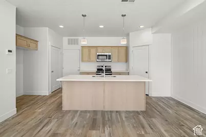 1653 W 2700 S #218, Syracuse, UT 84075 - Photo 7