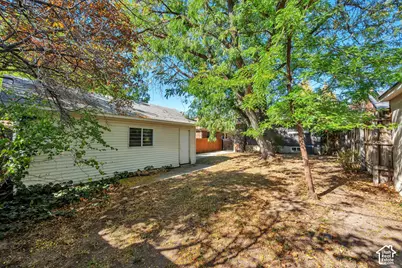 1360 E 1300 S, Salt Lake City, UT 84105 - Photo 25