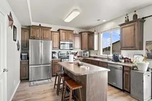 4486 W 5850 S, Hooper, UT 84315 - Photo 9