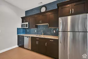 251 Parkway Cir, North Salt Lake, UT 84054 - Photo 37