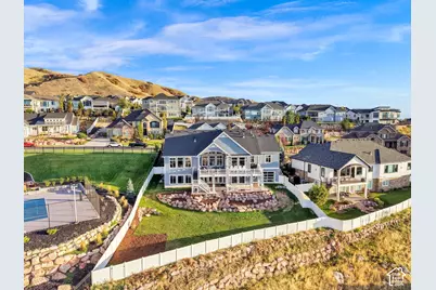251 Parkway Cir, North Salt Lake, UT 84054 - Photo 71