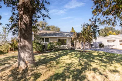 5362 S Alpine Dr E, Murray, UT 84107 - Photo 3