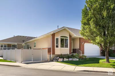 1651 W Peaceful Cir, South Jordan, UT 84095 - Photo 31