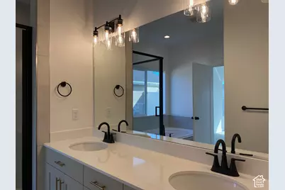 155 N 1275 W #114, Layton, UT 84041 - Photo 13