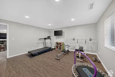 1467 W 2850 S, Syracuse, UT 84075 - Photo 27