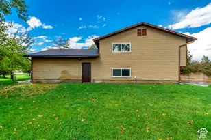 5398 S 5700 W, Hooper, UT 84315 - Photo 5