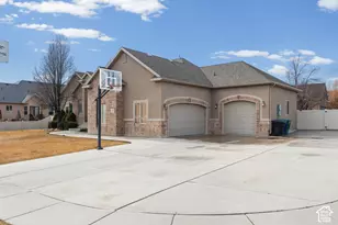 12472 S Freedom Way W, Herriman, UT 84096 - Photo 3