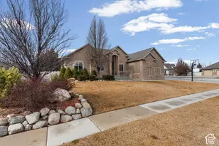 12472 S Freedom Way W, Herriman, UT 84096 - Photo 43