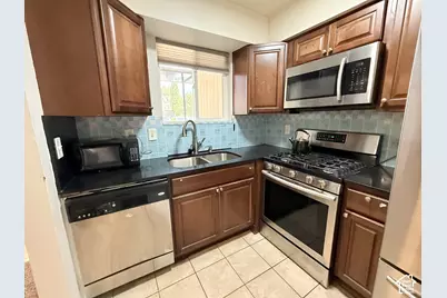 834 E 3950 S #43A, Murray, UT 84107 - Photo 7