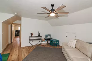 4332 W Pentenwell Ln, South Jordan, UT 84009 - Photo 33