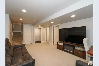 4332 W Pentenwell Ln, South Jordan, UT 84009 - Photo 39