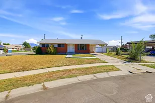 3911 W Ridgecrest Circle, Taylorsville, UT 84129 - Photo 3