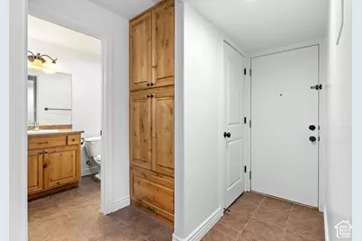2092 W Crescent Way, Mapleton, UT 84664 - Photo 19