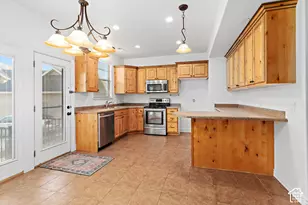 2092 W Crescent Way, Mapleton, UT 84664 - Photo 7