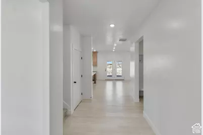 1660 W Rivergate Dr, Logan, UT 84321 - Photo 5