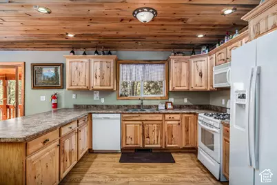 1830 E Gulf Stream Dr, Duck Creek Village, UT 84762 - Photo 7