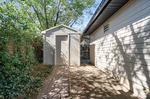 5545 Westslope Dr, Salt Lake City, UT 84118 - Photo 19