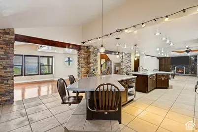 6501 S Canyon Crest Dr, Holladay, UT 84121 - Photo 25