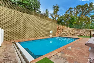6501 S Canyon Crest Dr, Holladay, UT 84121 - Photo 11