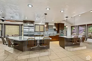 6501 S Canyon Crest Dr, Holladay, UT 84121 - Photo 23