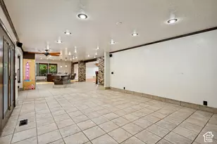 6501 S Canyon Crest Dr, Holladay, UT 84121 - Photo 29