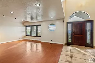 6501 S Canyon Crest Dr, Holladay, UT 84121 - Photo 31