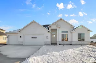 626 S 125 E, Hyde Park, UT 84318 - Photo 3