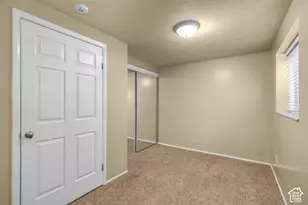 5577 S 100 E, Washington Terrace, UT 84405 - Photo 35