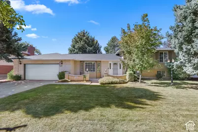 5577 S 100 E, Washington Terrace, UT 84405 - Photo 1